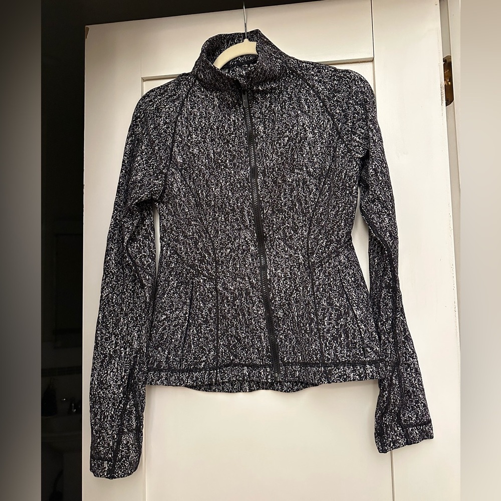 Lululemon long sleeve full zip top